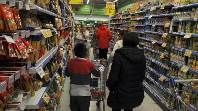 La inflación interanual de Neuquén ya trepó al 58% (los servicios, un jugador clave)