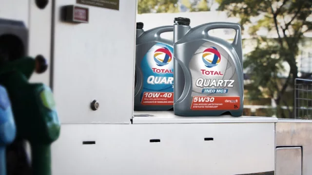 Refinor y Total Quartz anuncian nuevo acuerdo: comercializarán los lubricantes en el norte del país