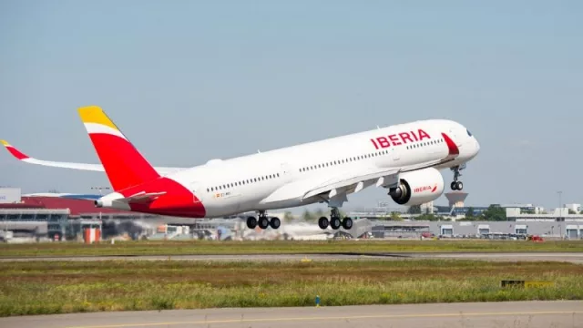 Así se hace Iberia: reduce 70 toneladas de plástico / año en sus vuelos (mirá cómo)