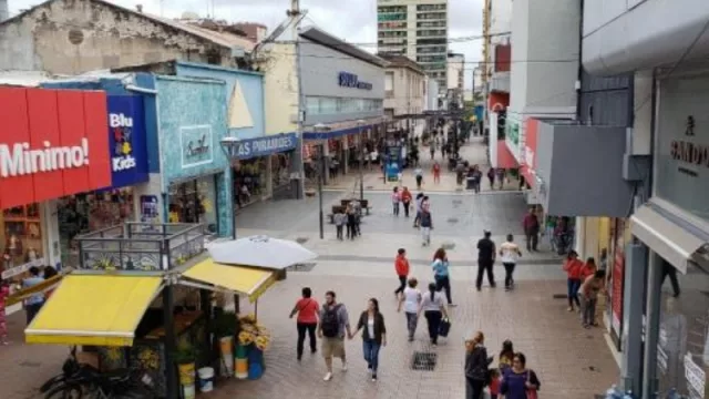 Finalmente ¿qué pasará con los comercios tucumanos durante los feriados del 8 y 9 de julio?
