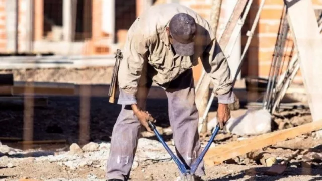 Tucumán: una de las provincias con más desempleo y la primera en el ranking de empleo en negro