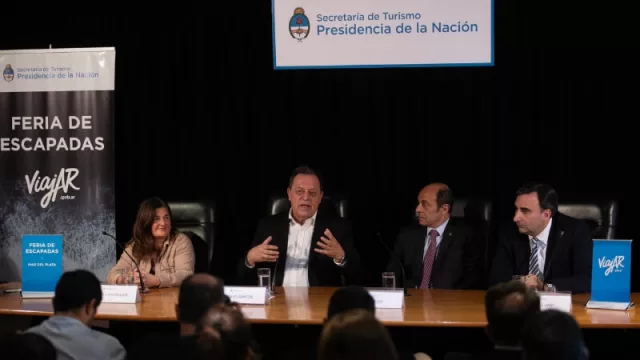 El gobierno lanzó “Feria de Escapadas” con una primera promoción a Mar del Plata