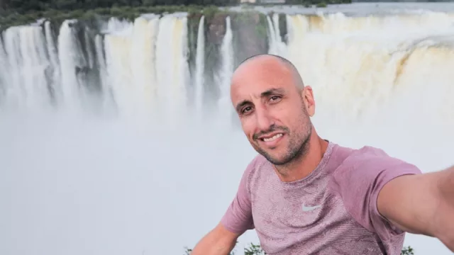 Manu Ginóbili invita a los turistas de Estados Unidos a conocer las Cataratas del Iguazú