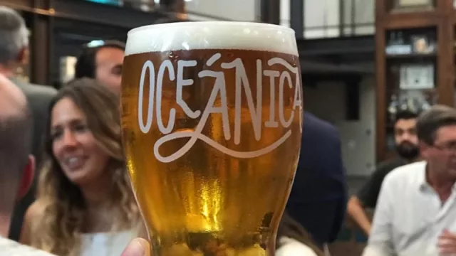¡Mozo, una Oceánica! Antares y Fluence Argentina presentaron la cerveza elaborada con agua de mar (ya está en Tucumán)