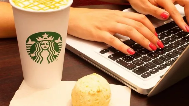 Starbucks aterrizará en el Aeropuerto Internacional de Carrasco