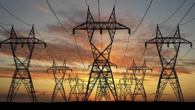 Un nuevo golpea el bolsillo: ¿cuánto aumentará la boleta de la luz en Tucumán?