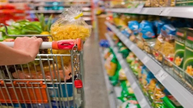 El consumo en supermercados de Misiones perdió por 10 puntos contra la inflación