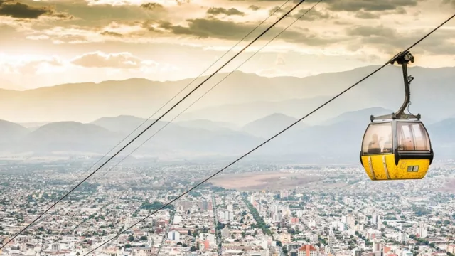 Ampliación del Teleférico: se licitó el tramo que unirá los cerros San Bernardo y Ala Delta