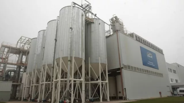 La devaluación golpeó los balances de Molinos, Richmond, Arcor y Pampa Energía