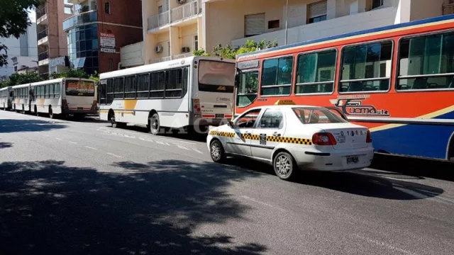 Los empresarios advirtieron que sin más subsidios tendrán que cortar los servicios