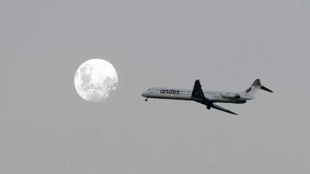 Andes no confirma (ni desmiente) la suspensión de los vuelos AEP-TUC y AEP-SLA