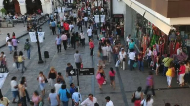 Gravísima estadística: hay ocho comerciantes ilegales por manzana en el centro de Salta                                 