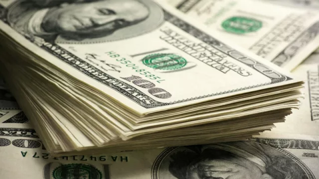 Sube el dólar, la desconfianza no afloja y el panorama económico es cada vez más complicado