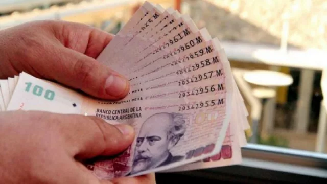 Una economía que aún preocupa: el salario mínimo en su nivel más bajo desde 2005