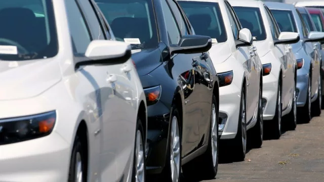 Dejó de ser tentador: finalmente la suba en los precios produjo una fuerte caída en las ventas de autos
