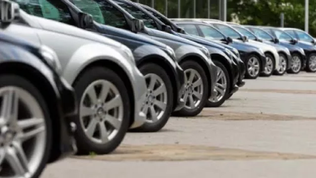 ¿Fin del boom de ventas de 0 km? En lo que va del año, el costo aumentó hasta tres veces