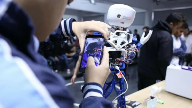 Taller Reciclabot: enseñarán a fabricar robots en Tucumán reciclando basura electrónica