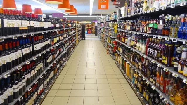 Supermercados buscan nuevos formatos para superar dos años de pérdidas y caída del consumo