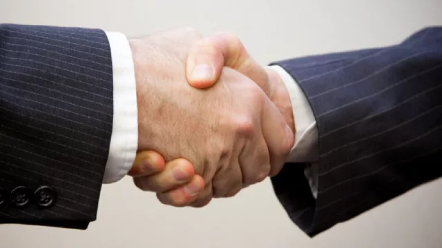 El Gobierno prepara acuerdo para la industria publicitaria