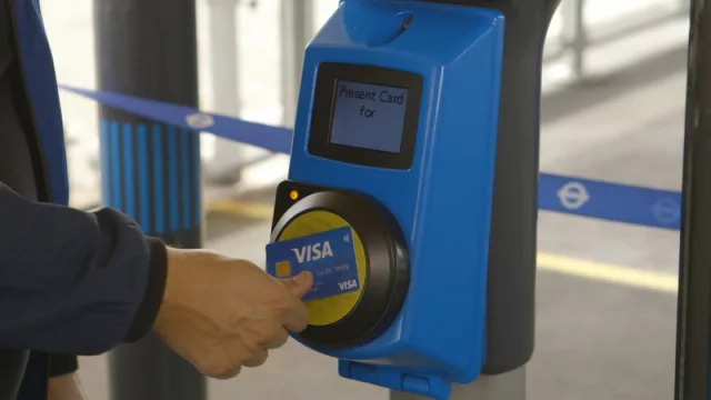Visa quiere lanzar su propia SUBE