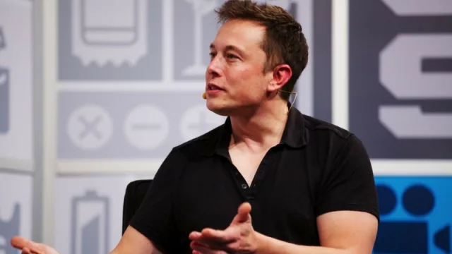 Elon Musk y el Roadster: un auto deportivo que desafía el futuro de la industria petrolera 