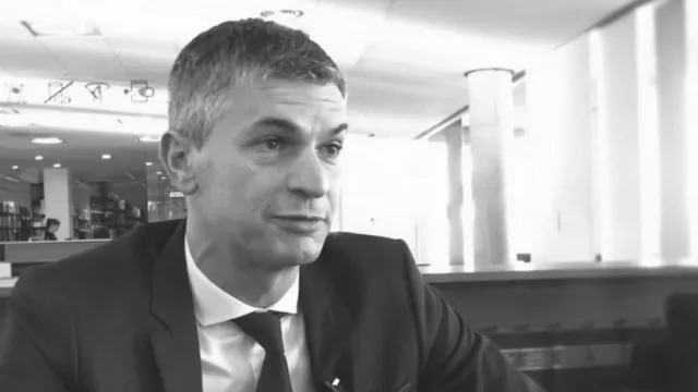 Antonio Beltramone exFiat por Felipa en Fadea