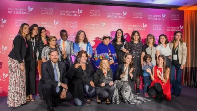 La Fundación AVON reconoció el proyecto solidario de la tucumana Paola Simonetti