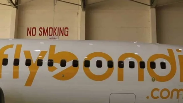 FlyBondi presentó su primer avión con el cual partirá desde Tucumán en 2018