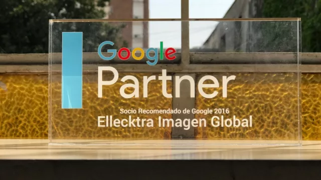 Google reconoce a Ellecktra como expertos en publicidad online