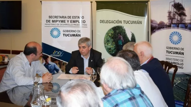 Firman un acuerdo para mejorar la calidad del empleo rural en Tucumán