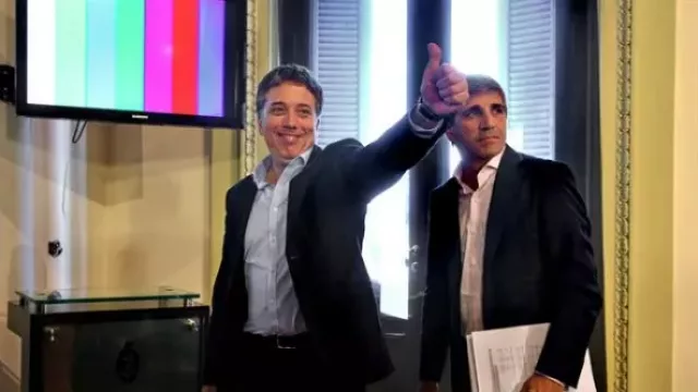 Juguemos a ser Dujovne...