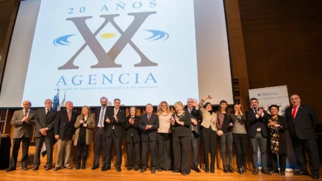 En 20 años, se financiaron más de 30 mil proyectos de ciencia y tecnología