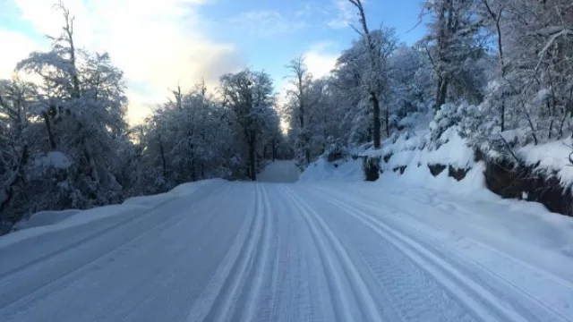 La nieve neuquina se mostró en Chile y Uruguay