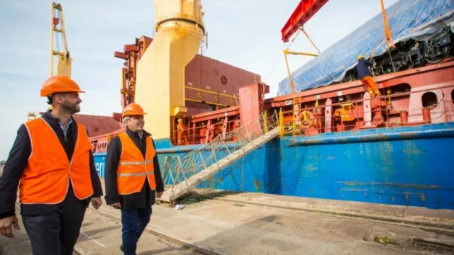Plan Belgrano: llegaron 18 nuevas locomotoras para el Belgrano Cargas