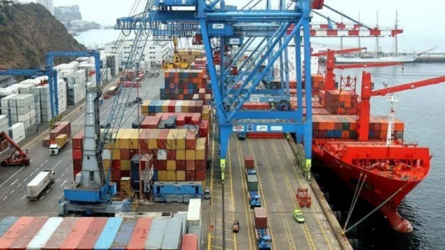 Industriales critican el aumento de las importaciones de maquinaria agrícola