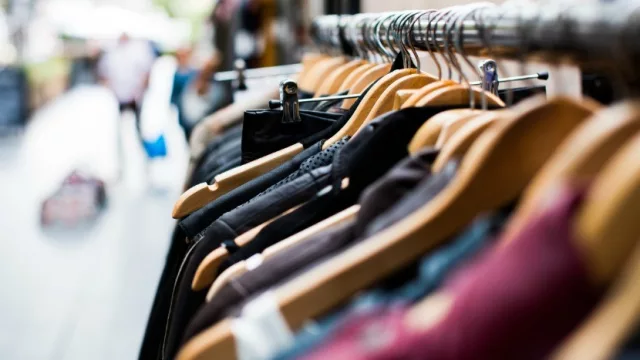 Caída de un 2,3% en las ventas de los comercios minoristas