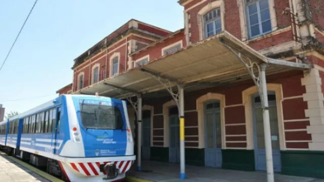 ¡Voy en tren, no voy en avión! Corrientes analiza vías ferroviarias y fluviales