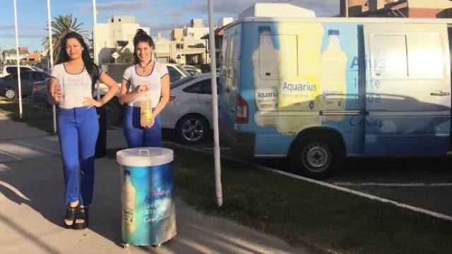 Coca-Cola recorre el país junto a la agencia Oxford