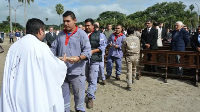 Con la tradicional misa, el ingenio Tabacal puso en marcha una nueva zafra azucarera