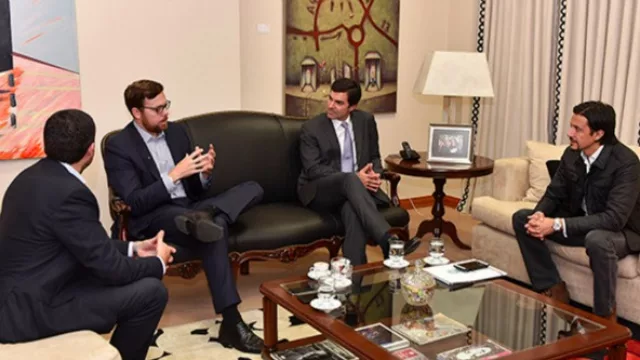 La gigante Tesla puso la mira en Salta (quieren invertir en energías renovables)