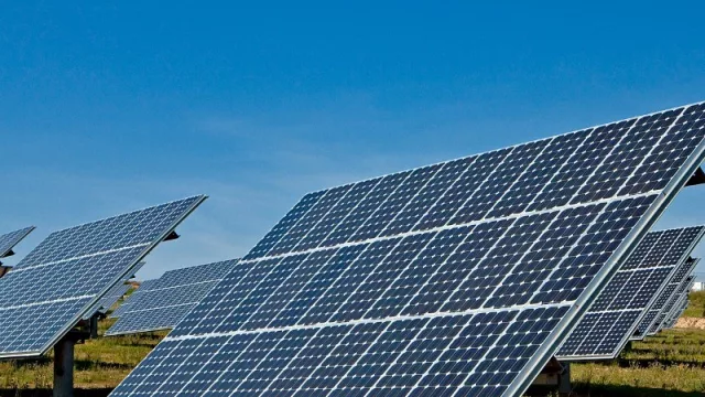 La francesa Neoen quiere desembarcar en Tucumán con un planta de energía renovable (números cercanos a los U$S 250 M)