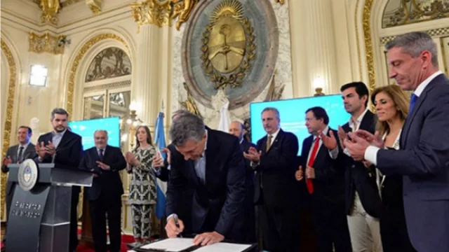 Salta entre las que rubricaron el Compromiso Federal para la Modernización del Estado