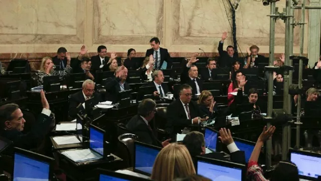 Para los jóvenes empresarios, la Ley del Emprendedor “puede generar una revolución”