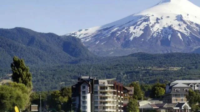 Los tucumanos nuevamente eligieron Chile este fin de semana largo (preocupan a las PyME)