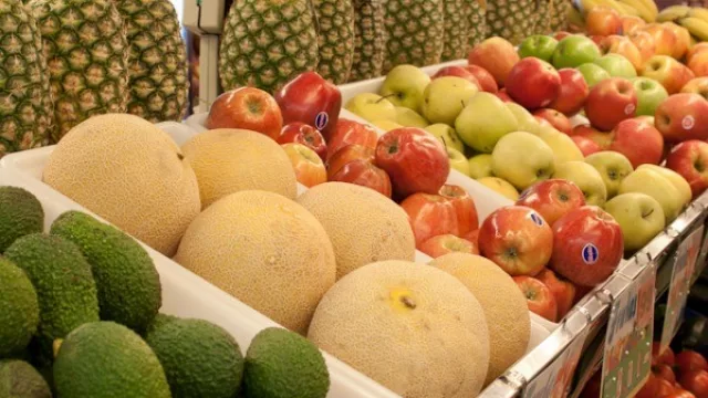 Según un informe de la CAME, se multiplican 4,96 veces los precios en góndolas