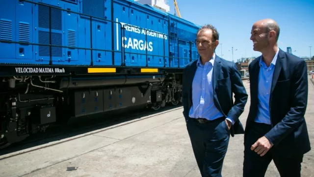 Llegaron locomotoras para el ferrocarril Belgrano (objetivo: unir el Norte con los puertos)