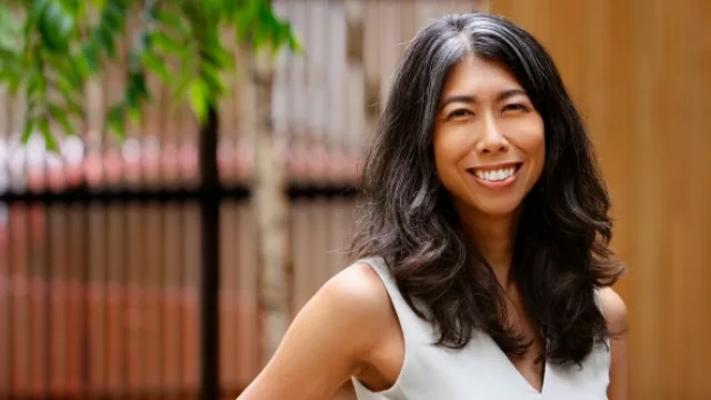 Agencias: Facebook tiene quien las escuche