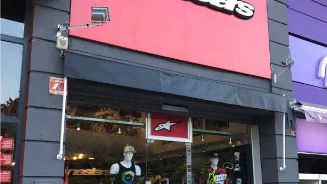 Alpinestars refuerza su presencia: abre un nuevo local en Tucumán