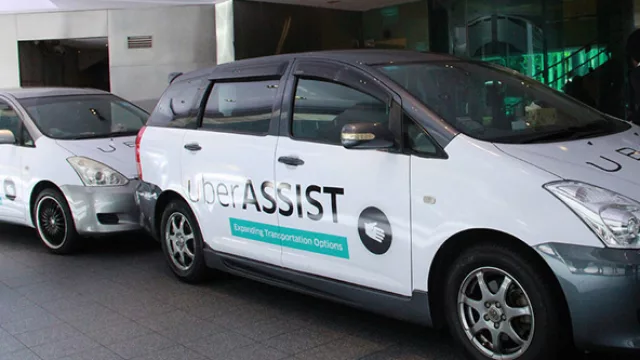 Uber inclusivo: lanzó UberAssist para personas con discapacidades