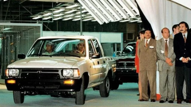 La Hilux se acerca al millón de unidades